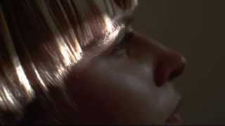 Jenny Hval ❂ Why This (HD)