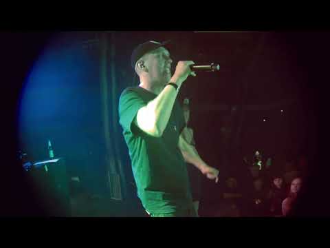 grim104 x Dea Bbz x AsadJohn - BASS (Live @ Festsaal Kreuzberg)