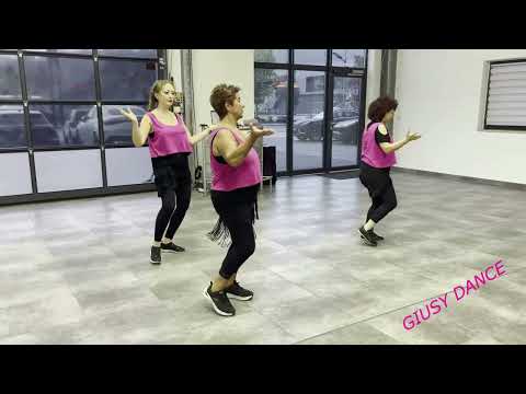 Mix Bandido coreo Hantos Djay Linedance 2023 eseguita dalle Giusy Dance