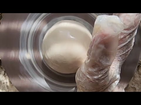 Left-handed Wheel Throwing - Basics