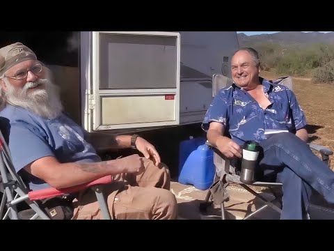 Living on the Road for 40 Years in a RV - Without Bounds