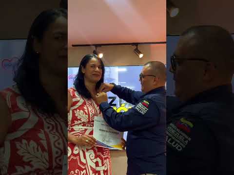 Con un emotivo acto de entrega de reconocimientos y botones el Minsalud y la Gobernación de Carabobo