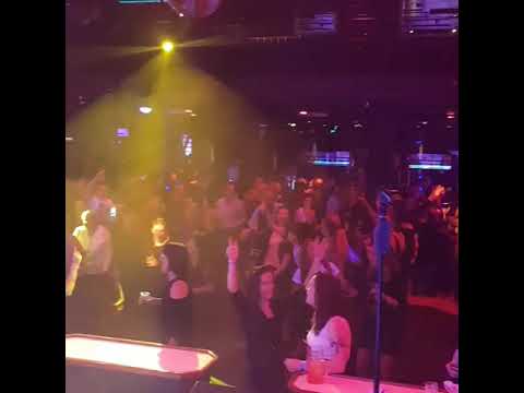 Lorenzo Nieuwenhuijsen - Jij krijg die lach niet van mijn gezicht