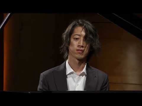 HAYATO SUMINO plays CHOPIN - Mazurka in C major, Op. 24 No. 2 (Chopin Competition)