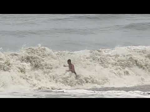 PRANEET playing solo in Alleppy