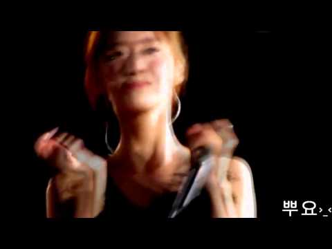 [Fancam] 100821 Yoona SNSD - Kissing you@SM TOWN 2010 Seoul