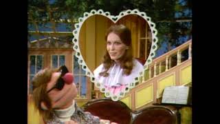 Muppet Songs: Love Is a Simple Thing