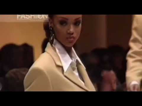Tyra Banks On The Runway - Byblos 1992 Fall