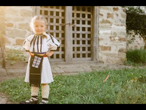 Medeea-Ioana Vinereanu - Mandre-s vaideenele