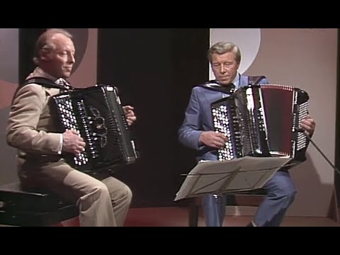 Sverre C. Lund & Arnstein Johansen - Serenade (O. Metra)