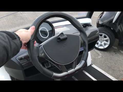 Garia Roadster 2+2 Golf Car