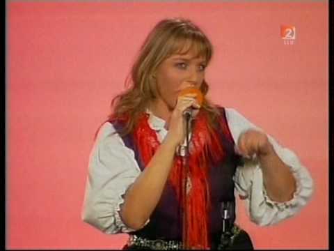 Ansambel Slovenski muzikantje - Moj fant je veseljak