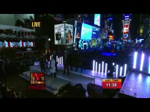 BackStreet Boys & New Kids On The Block = NKOTBSB (Performance In Dick Clark's Rockin'Eve 2011)