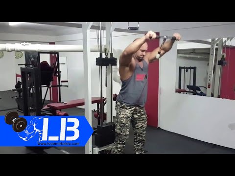 DeNiro ft.BAKIC -  NEUNISTIV (official video)