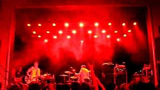 THE LIVING END - Moment in the Sun