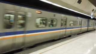 preview picture of video '【台鐵】EMU700型電聯車駛入板橋車站 TRA Local Train'