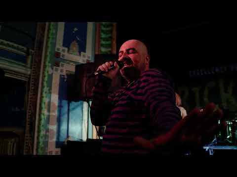 Eight Armed Killer - "Screens" (live)