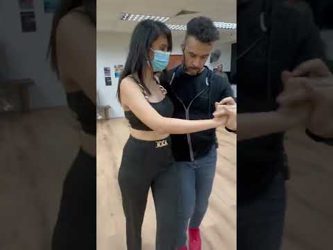 Caliente Dance Studio Singapore Kizomba Social Dance C4 pedro - Robocop