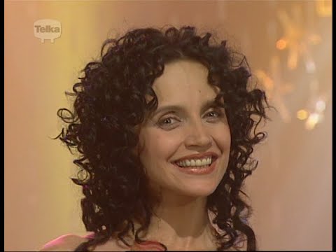 Lucie Bílá & českoslovenští zpěváci - Je jaká je (2001)