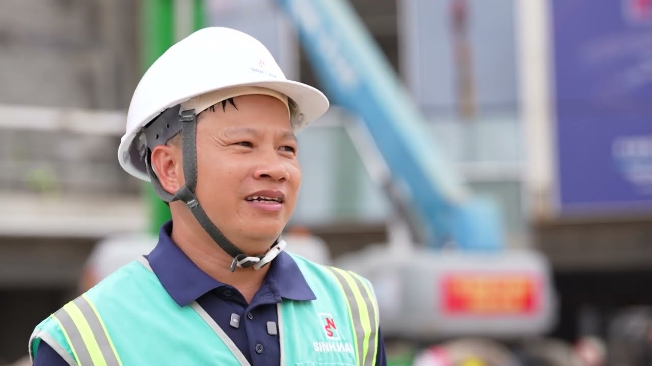 Tổng quan thi công nhà ga T2 và lắp kính 9.500 tấm kính