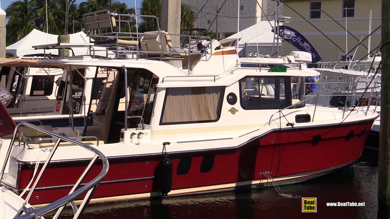 Ranger Tugs R-29 Command Bridge Walkaround Tour - 2020 Fort Lauderdale Boat Show