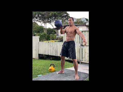 Day 271 FitPro Hawaii Workout- 16&20 kg. Single Arm ThrusterSnatch 2/10/21, 6:18 pm
