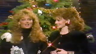 The Judds | Away in a Manger &amp; Silver Bells (1987) from RCA Holiday Special
