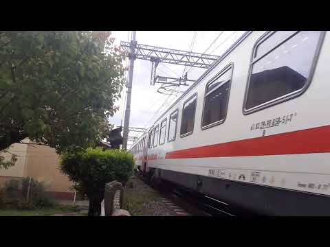 INTERCITY con E403 (rarità in tirrenica Nord)