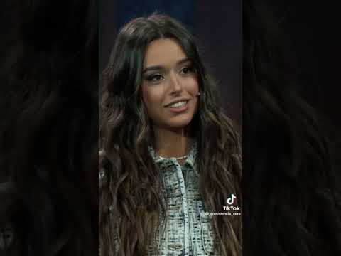 Marta Diaz No enseña su móvil en La Resistencia 💔 #sorts #shorts #martadiaz