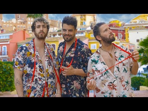 Bombai - Vuela (Lyric video)