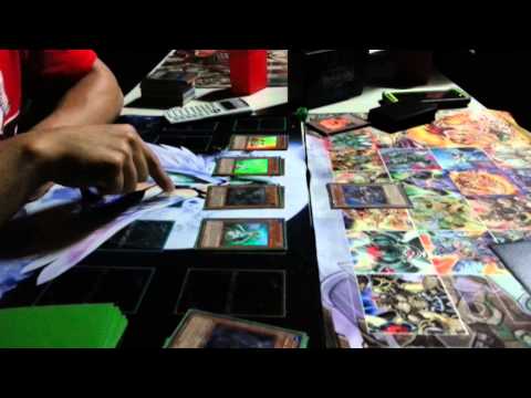 Yugioh lightsworn v.s Inzektors