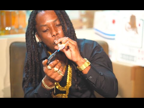 King Mallis - We Outside Official Video