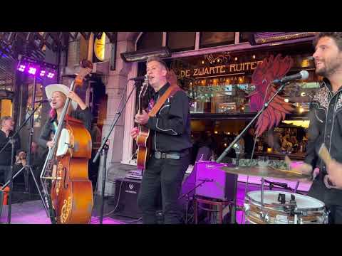 "All over again" live at Wildrooster Festival 2023, Den Haag, Lovesick duo