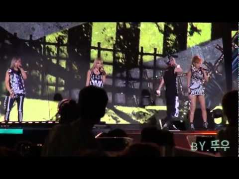 [FANCAM] 110813 Incheon Korean Music Wave - 2NE1