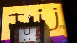 Jack U - Febreze live in San Francisco. [HD]