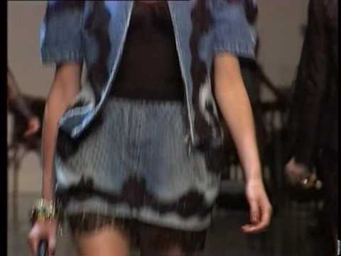 Milan : Dolce & Gabbana fashionshow -Women's Ready to Wear Spring/Summer 2010