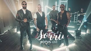 Os Travessos | Sorria | Os Travessos LIVE
