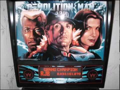 Giant Bombcast 55/2015 - Dan Finally Watched Demolition Man