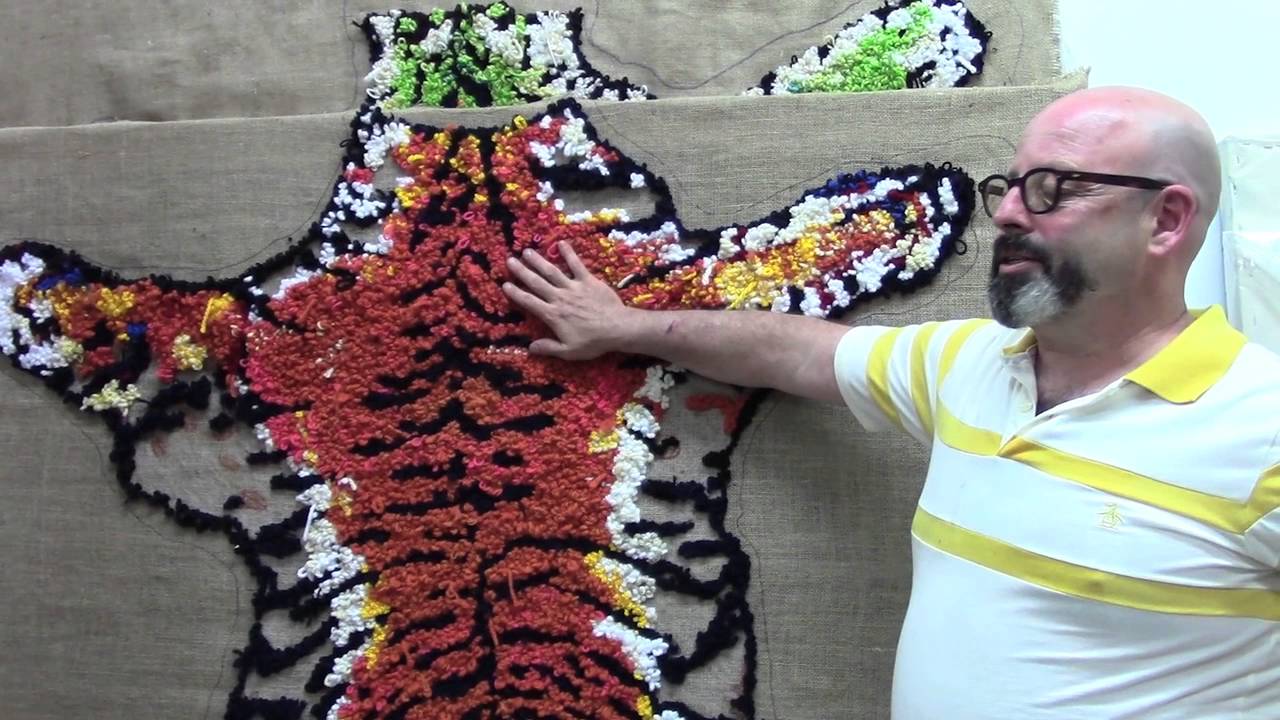 HOOKING UP WITH DAVE