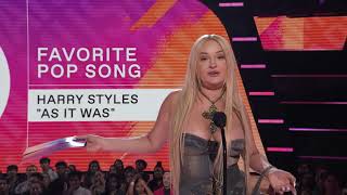 Harry Styles Wins Favorite Pop Song | AMAs 2022