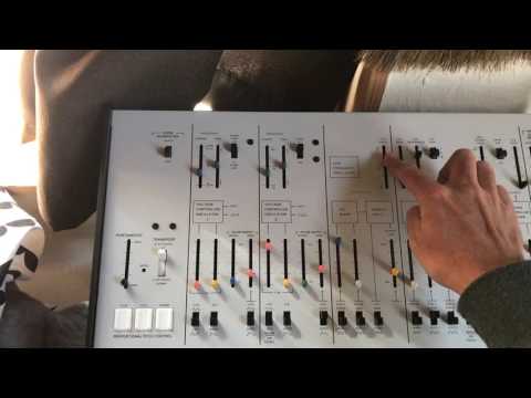 Arp odyssey LFO auto repeat as delay effect