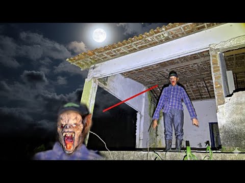 HOMEM SE TRANSFORMA EM LOBISOMEM NA MINHA FRENTE - Cenas Chocantes!🐺🌕