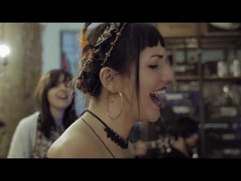 LaVitrola.cl: Tré - Sangre de Mar