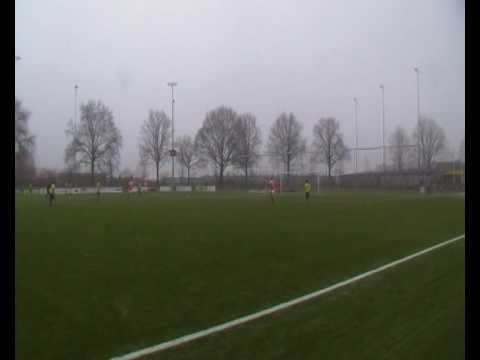 Blauw Geel'38/OW B1 - DVV B1 5-1 (Hier de 3-1 van Jules Heerkens)