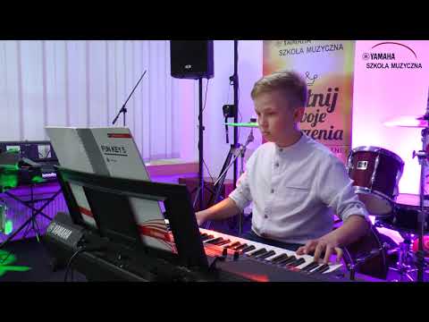 Michael Jackson - Earth Song (keyboard cover by Igor Mazur)