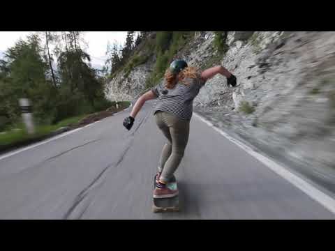 Lisa Peters -  Fast skating Swiss mountains
