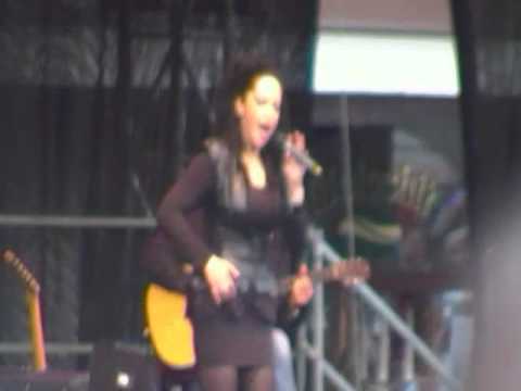 Mělnické vinobraní 2011 - VYSTOUPENÍ LUCIE BÍLÁ / APPEARANCE LUCIE BÍLÁ