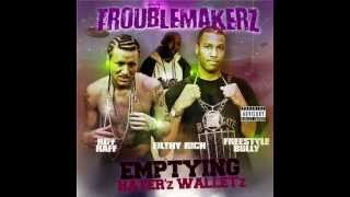 FREESTYLE BULLY - Riff Raff SODMG  Freestyling to 3 6 Mafia Beat