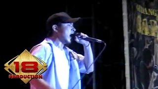 Download lagu Saint Loco - Terapi Energi   (Live Konser Manado 21 Mei 2006) mp3