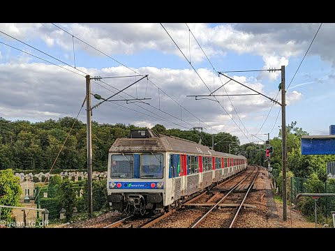 départ d'une Z6400 à Achères ville